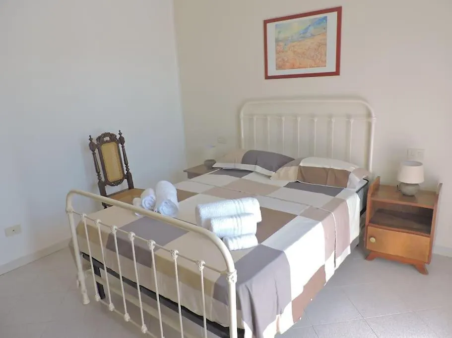 Casa Vacanze La Cicala Pontremoli Holiday home
