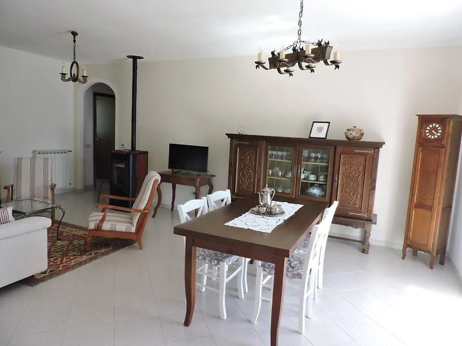 Holiday home Casa Vacanze La Cicala Pontremoli
